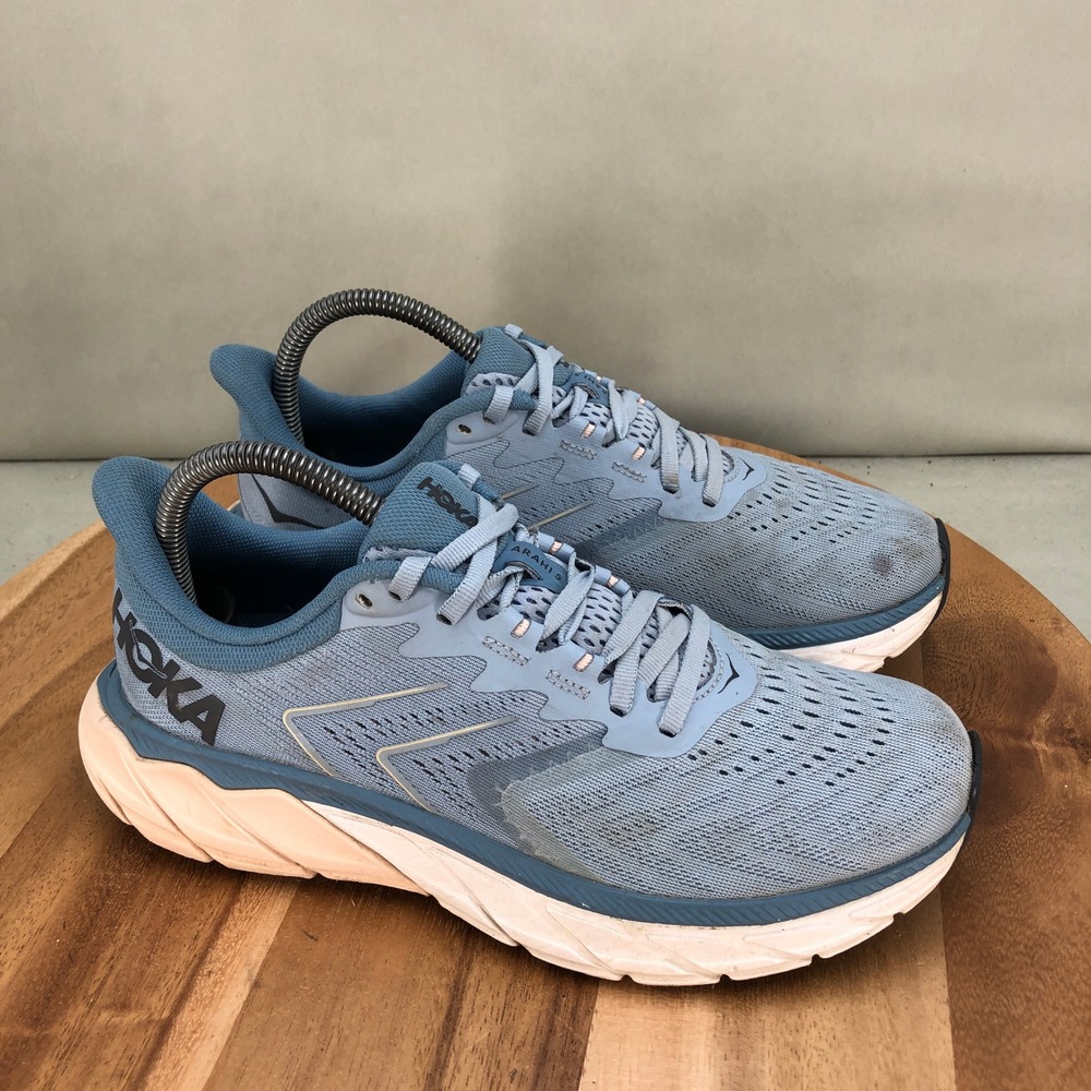 Hoka One One Arahi 5 Wide Blue Running Shoes Womens 8 D Lightweight Cushioned